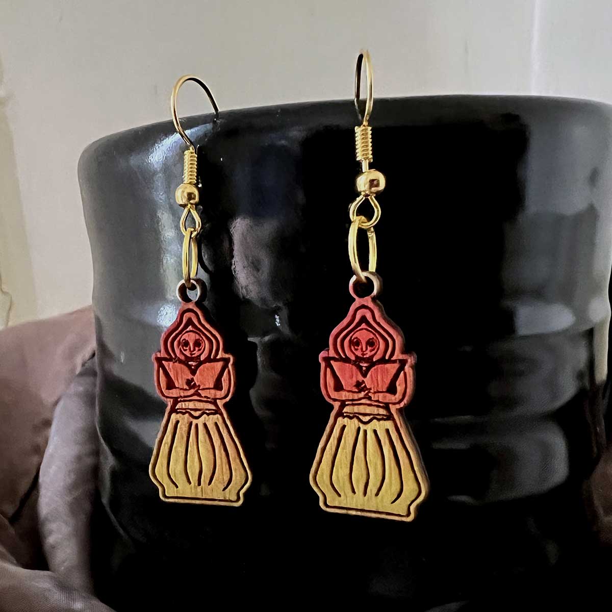 melasdesign; sci-fi; earrings; jewelry; handmade;