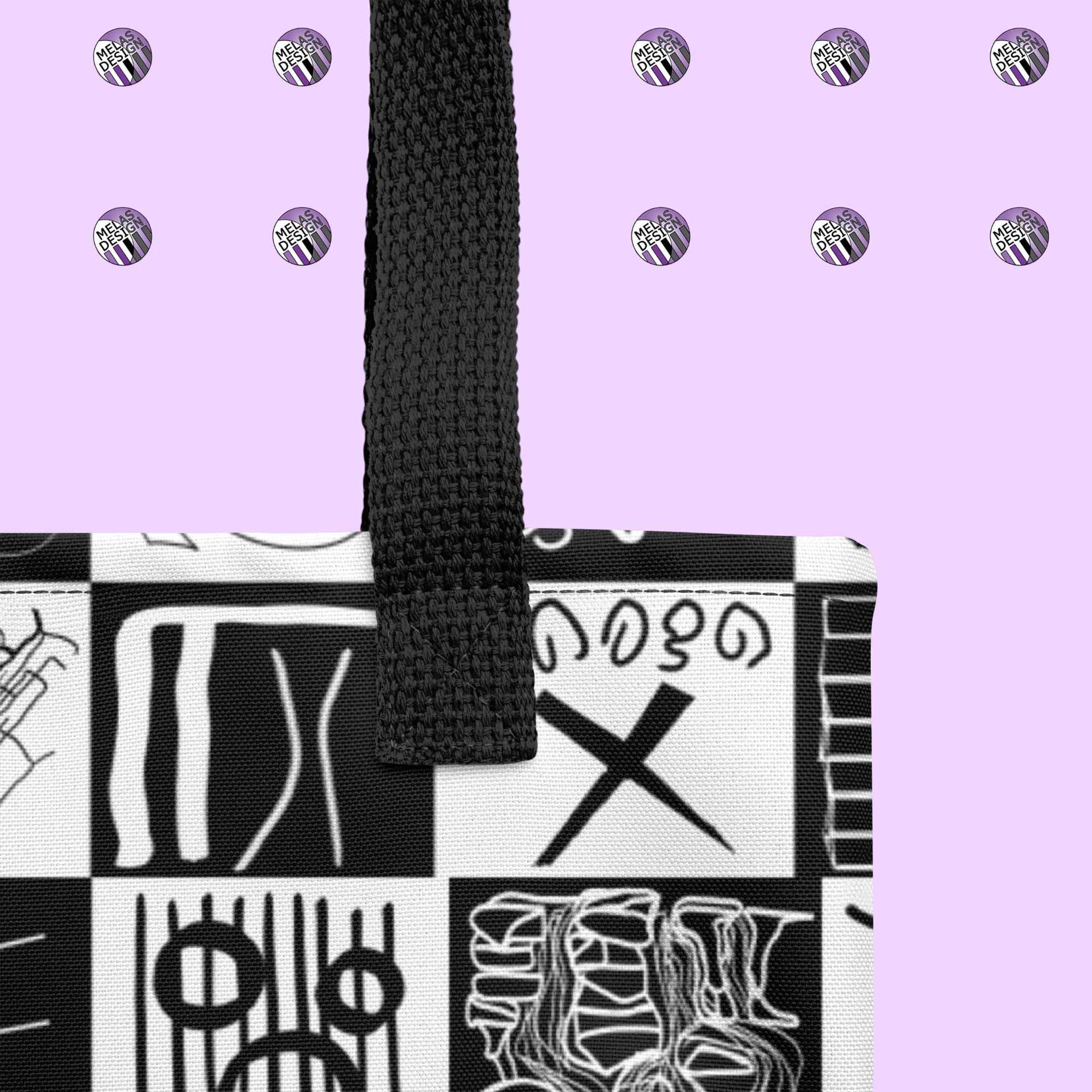 Melakandinsky Checkered Abstract Tote Bag; handle connection detail