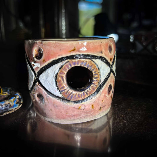 Melas Rosy Eyes Ceramic Candle Holder