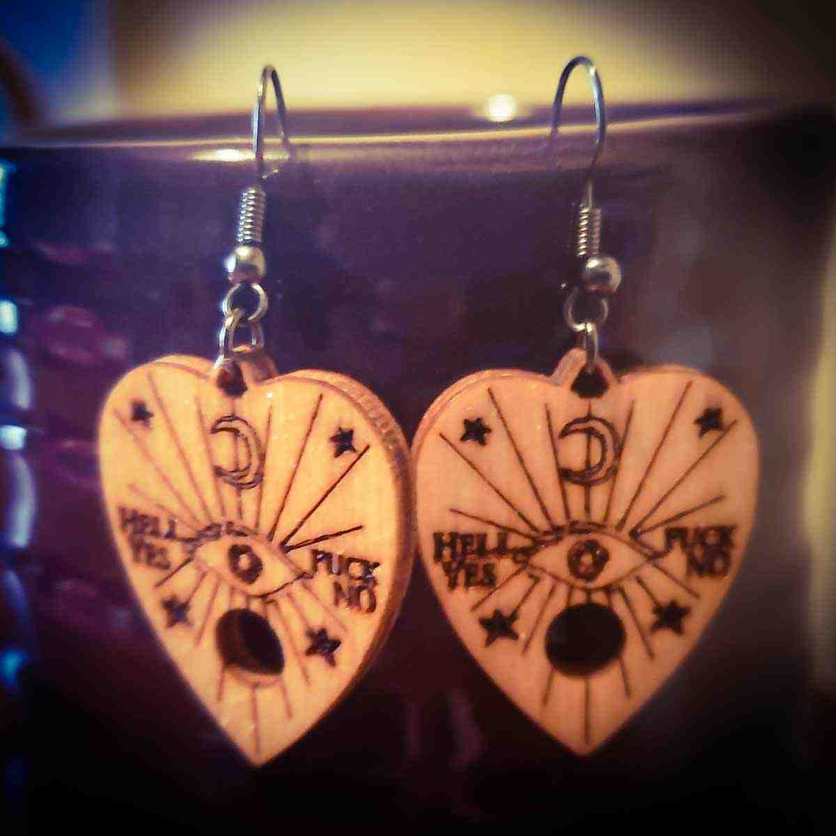 Melasdesign, witchy things, cheap, earrings, gothic, style, fashion, jewelry, occult, Thomas WV